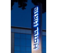 Готель Artis, 4★