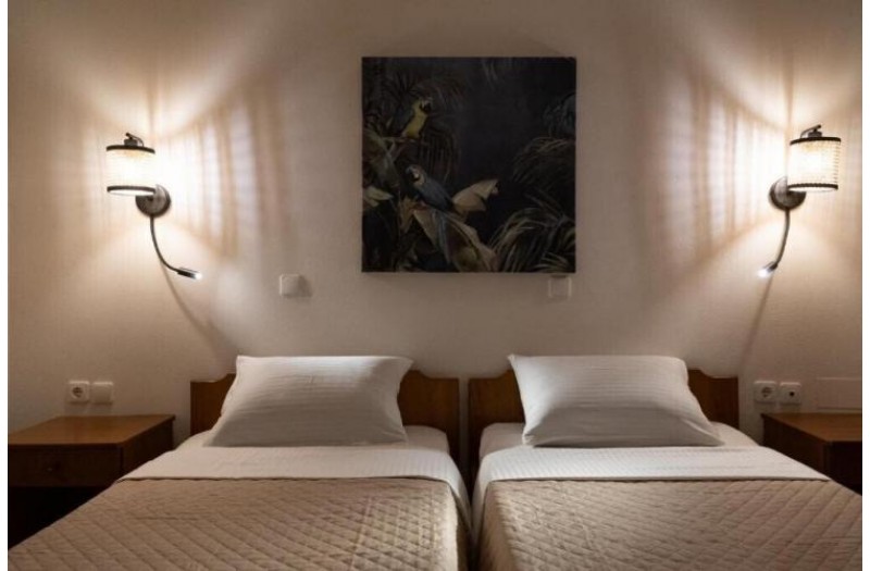 Готель Aspri Petra Apartments, 3★