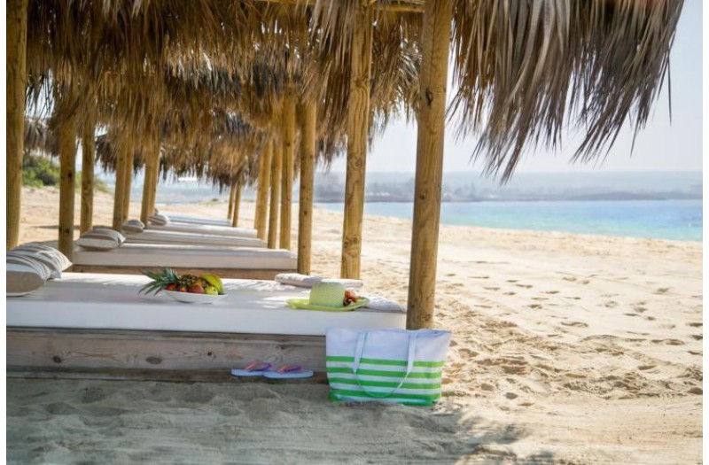 Готель Asterias Beach, 4★