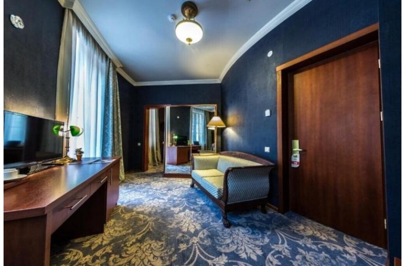 Готель Astoria Tbilisi, 4★