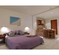 Готель Athina Inn Apart Hotel, 3★