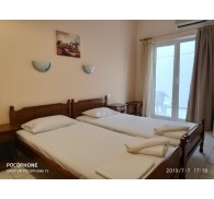 Готель Australia Hotel, 2★