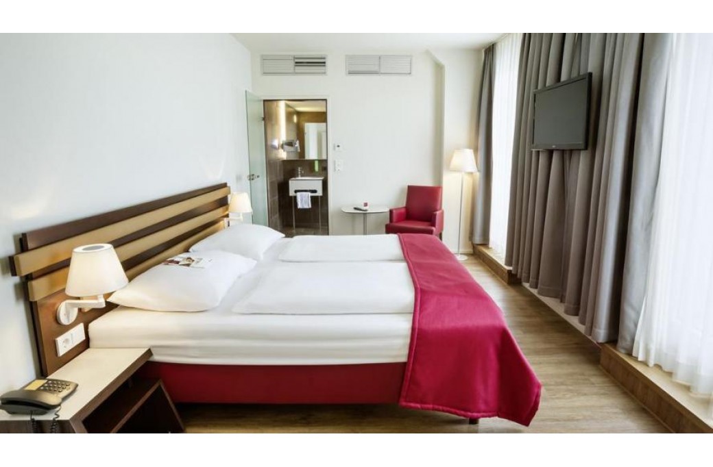 Готель Austria Trend Hotel Beim Theresianum, 3★