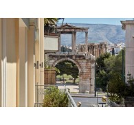 Готель Ava Hotel & Suites, 4★
