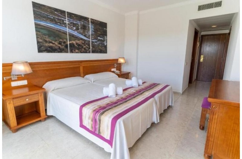 Готель Azuline Coral Beach, 1★
