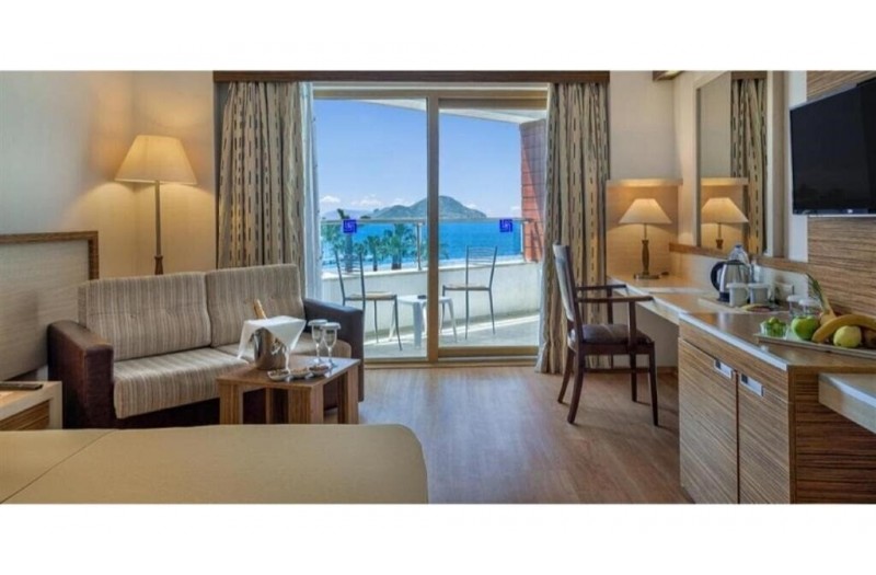 Готель Azure By Yelken Hotel (ex. Grand Park Bodrum), 5★