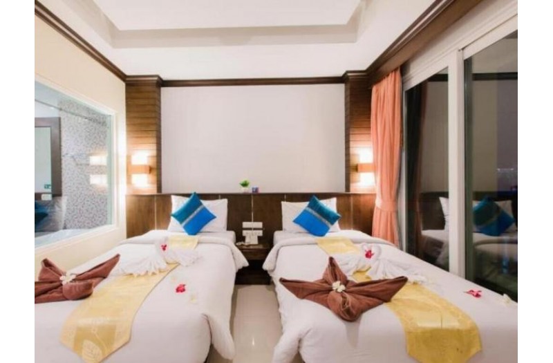 Готель Azure Phuket Hotel, 3★