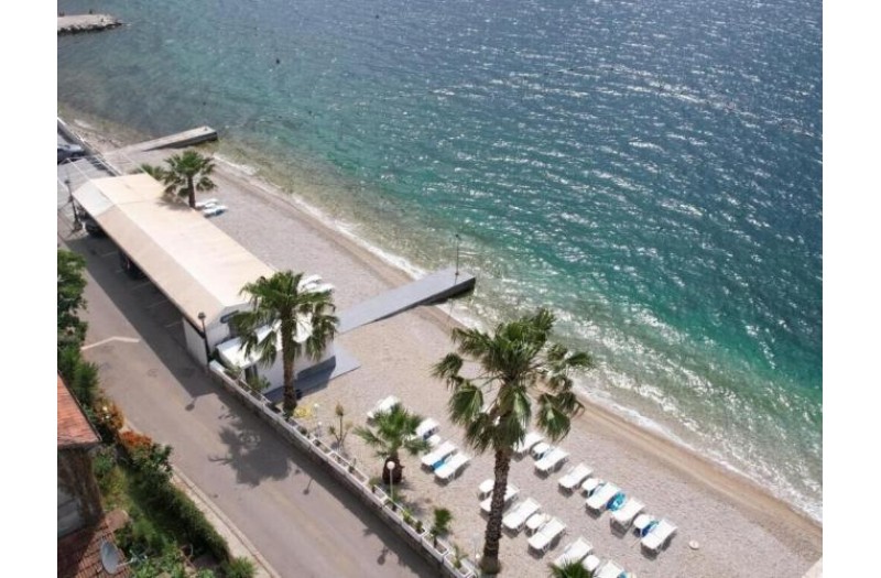Готель Azzurro Hotel, 4★