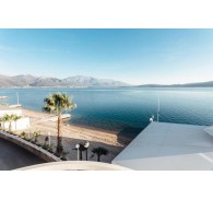 Готель Azzurro Hotel, 4★