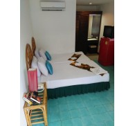 Готель Baan Karon View Resort, 3★