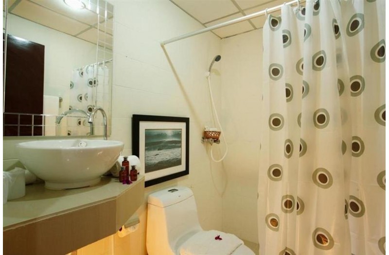 Готель Bamboo Beach Hotel & Spa, 3★
