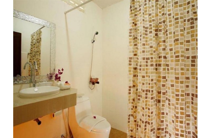 Готель Bamboo Beach Hotel & Spa, 3★