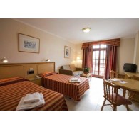 Готель Be Smart Florida Plaza Apts, апартаменты★