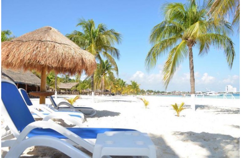 Готель Beach Scape Kin-Ha Villas & Suites, 4★ Готель Beach Scape Kin-Ha Villas & Suites, 4★