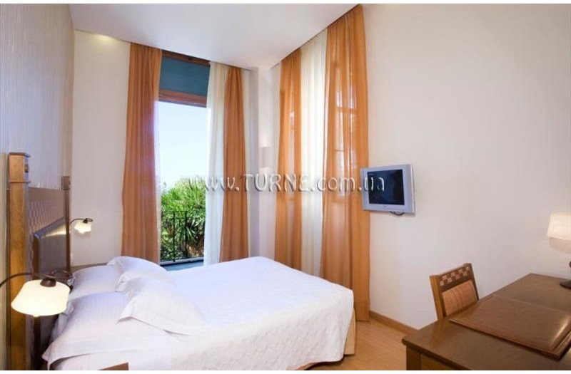 Готель Bella Venezia Hotel, 3★ Готель Bella Venezia Hotel, 3★