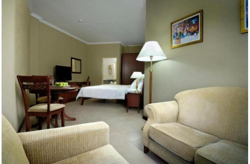 Готель Berjaya Beau Vallon Bay, 3★