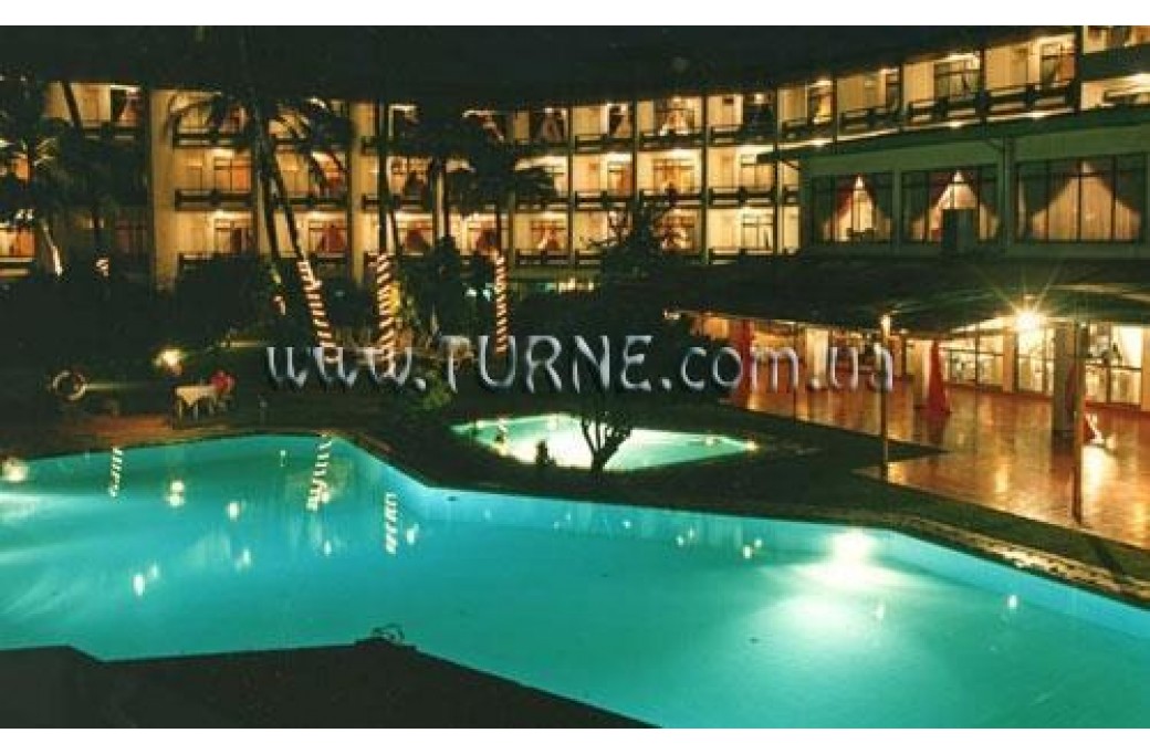 Готель Berjaya Mount Royal Beach, 4★