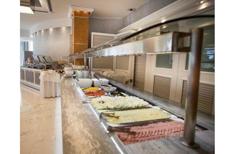 Готель Best Western Hotel Fenix, 4★ Готель Best Western Hotel Fenix, 4★