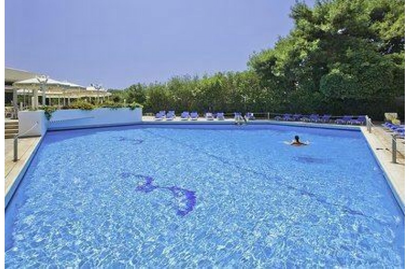 Готель Best Western Hotel Fenix, 4★ Готель Best Western Hotel Fenix, 4★