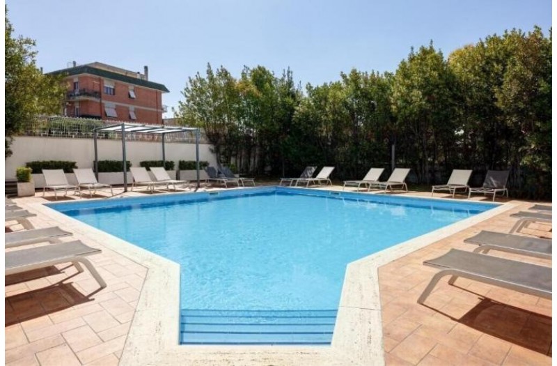 Готель Best Western Roma Tor Vergata, 4★ Готель Best Western Roma Tor Vergata, 4★