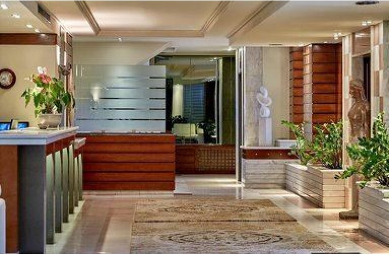 Готель Blazer Suites, 4★