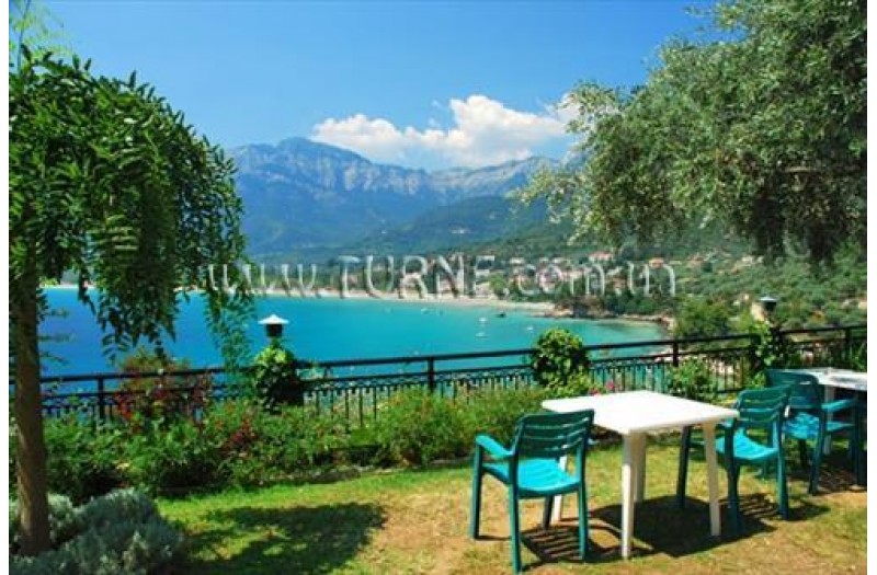 Готель Blue Bay Beach, 2★