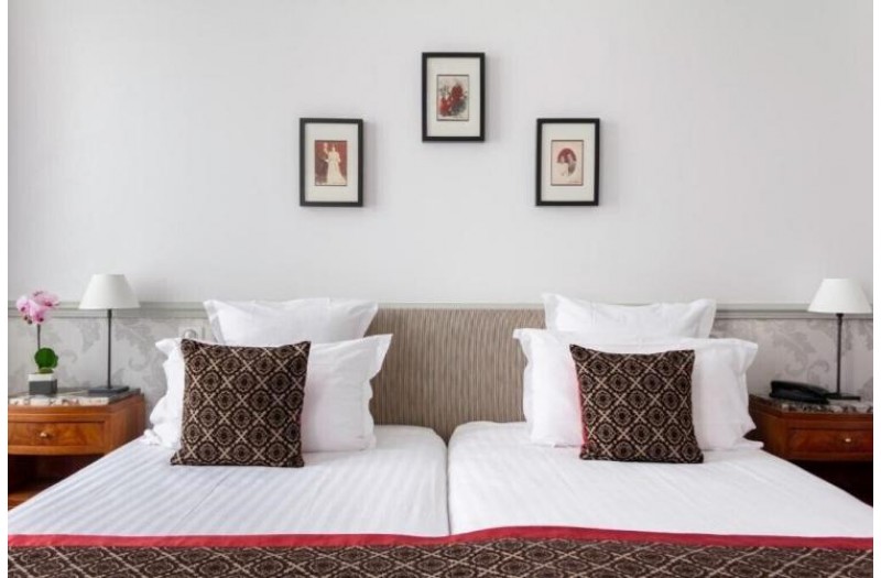 Готель Bradford Elysees, 4★ Готель Bradford Elysees, 4★