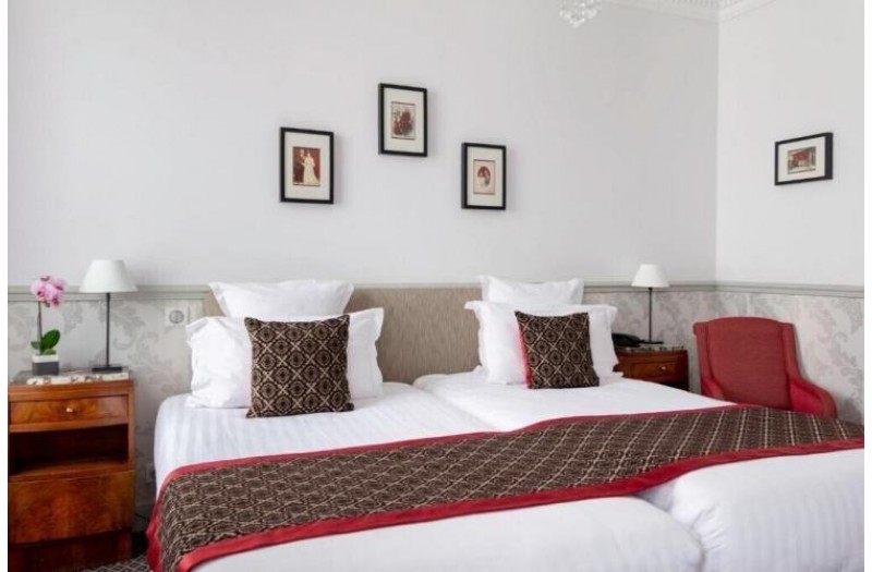 Готель Bradford Elysees, 4★ Готель Bradford Elysees, 4★