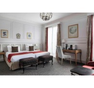 Готель Bradford Elysees, 4★