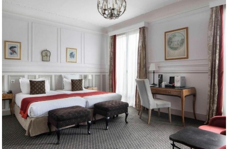 Готель Bradford Elysees, 4★ Готель Bradford Elysees, 4★