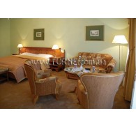Готель Bristol Georgij House, 4★