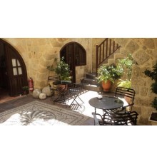Готель Camelot Traditional & Classic Hotel, 3★