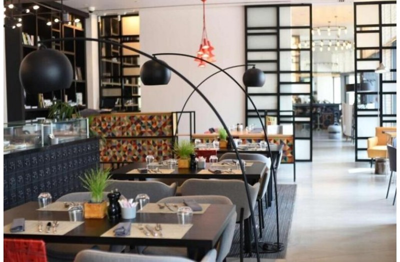 Готель Canopy by Hilton Dubai Al Seef (ex. Zabeel House Al Seef by Jumeirah), 4★