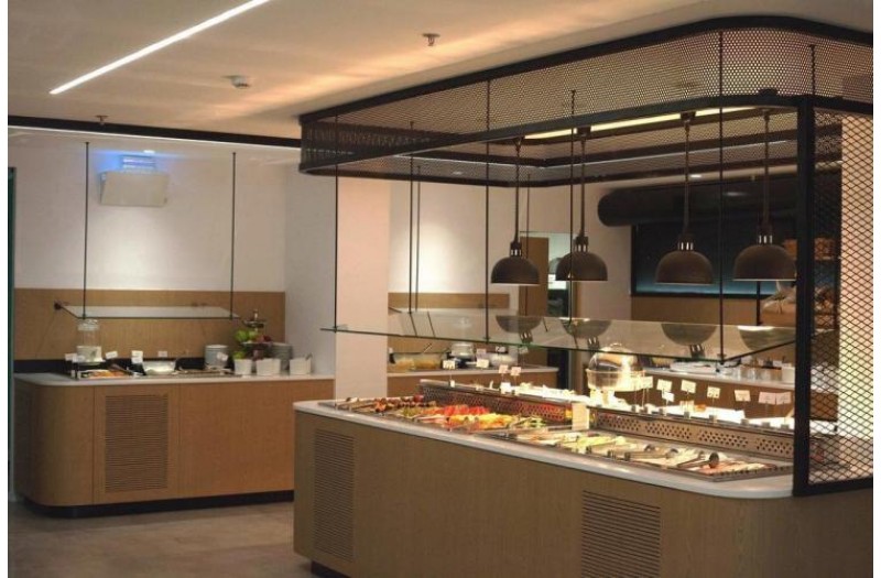 Готель Capsis Astoria Hotel, 4★