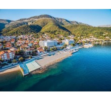 Готель Carine Hotel Delfin, 4★