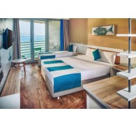 Готель Carine Hotel Delfin, 4★