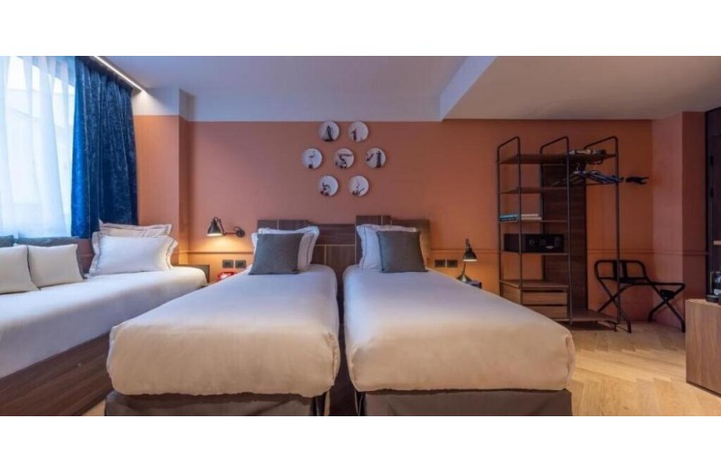 Готель Carlyle Brera Hotel, 4★ Готель Carlyle Brera Hotel, 4★
