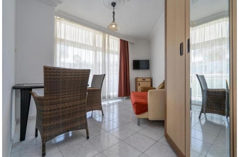 Готель Carmen Suite Hotel, 4★
