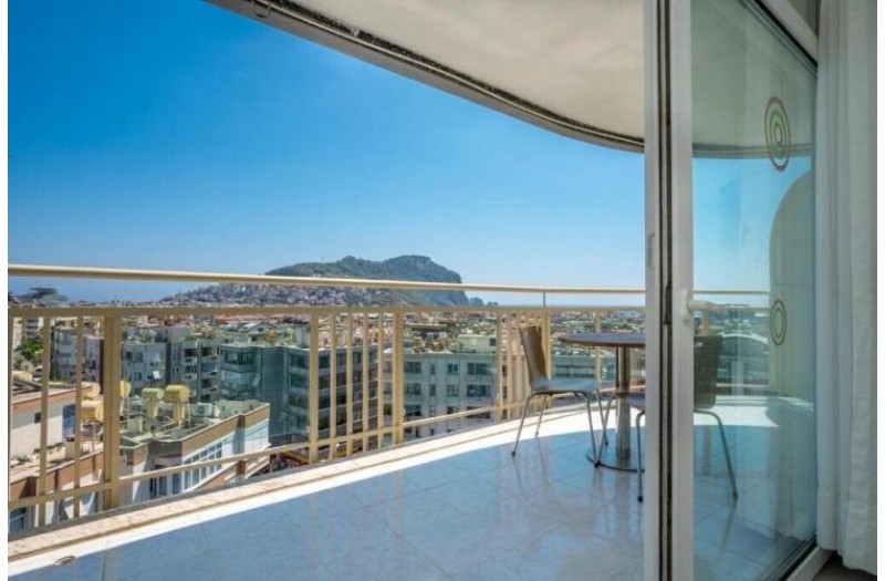 Готель Carmen Suite Hotel, 4★