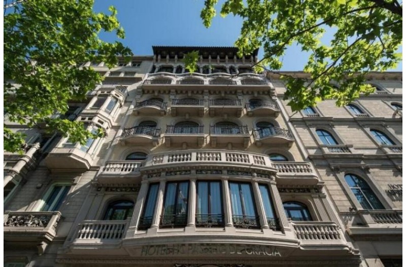 Готель Catalonia Passeo De Gracia, 4★
