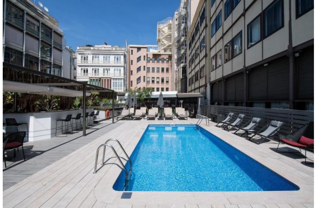 Готель Catalonia Plaza Catalunya, 4★ Готель Catalonia Plaza Catalunya, 4★