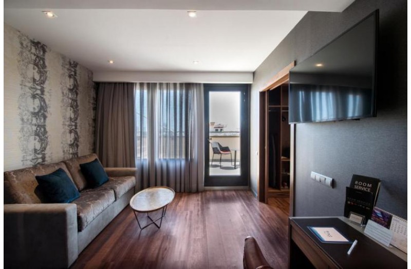 Готель Catalonia Plaza Catalunya, 4★ Готель Catalonia Plaza Catalunya, 4★