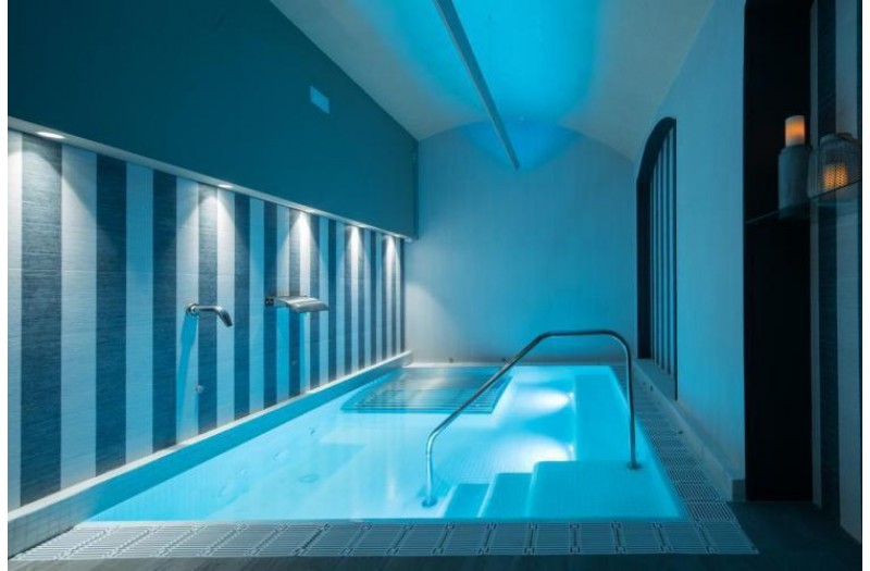 Готель Catalonia Plaza Catalunya, 4★ Готель Catalonia Plaza Catalunya, 4★