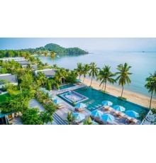 Готель Celes Beachfront Resort, 4★