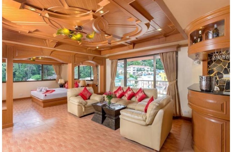 Готель Chang Residence Patong Hotel, 3★