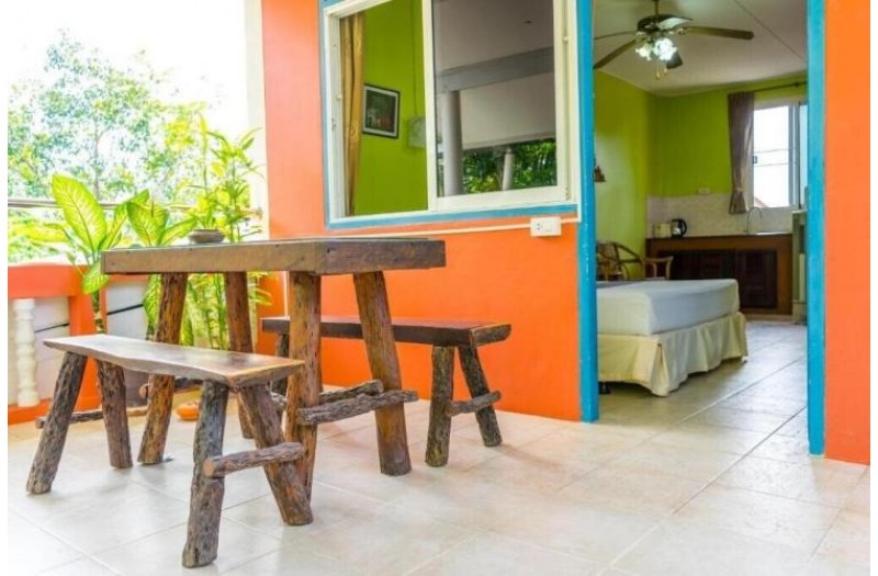 Готель Chez Charly Bungalow, 3★