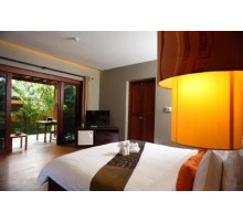 Готель Chong Fah Beach Resort, 4★