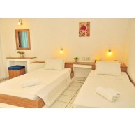 Готель Cleopatra Apartments, 2★