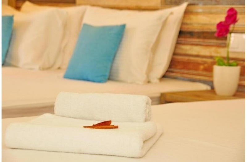 Готель Cleopatra Apartments, 2★