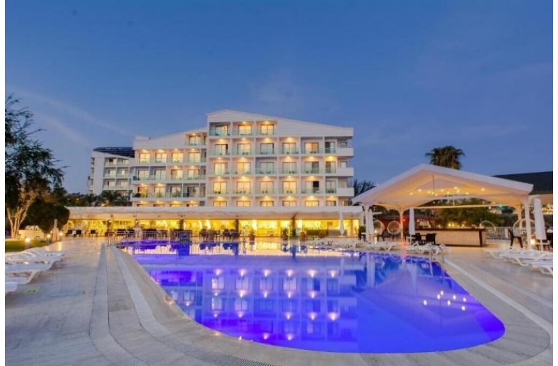 Готель Club Hotel Falcon, 4★ Готель Club Hotel Falcon, 4★